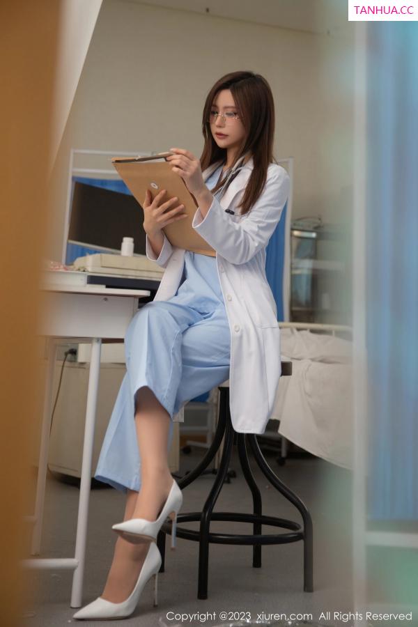 綺裡嘉 绮里嘉 [XiuRen]高清写真图 2023.06.02 No.6849 绮里嘉ula 美腿医生第3张图片